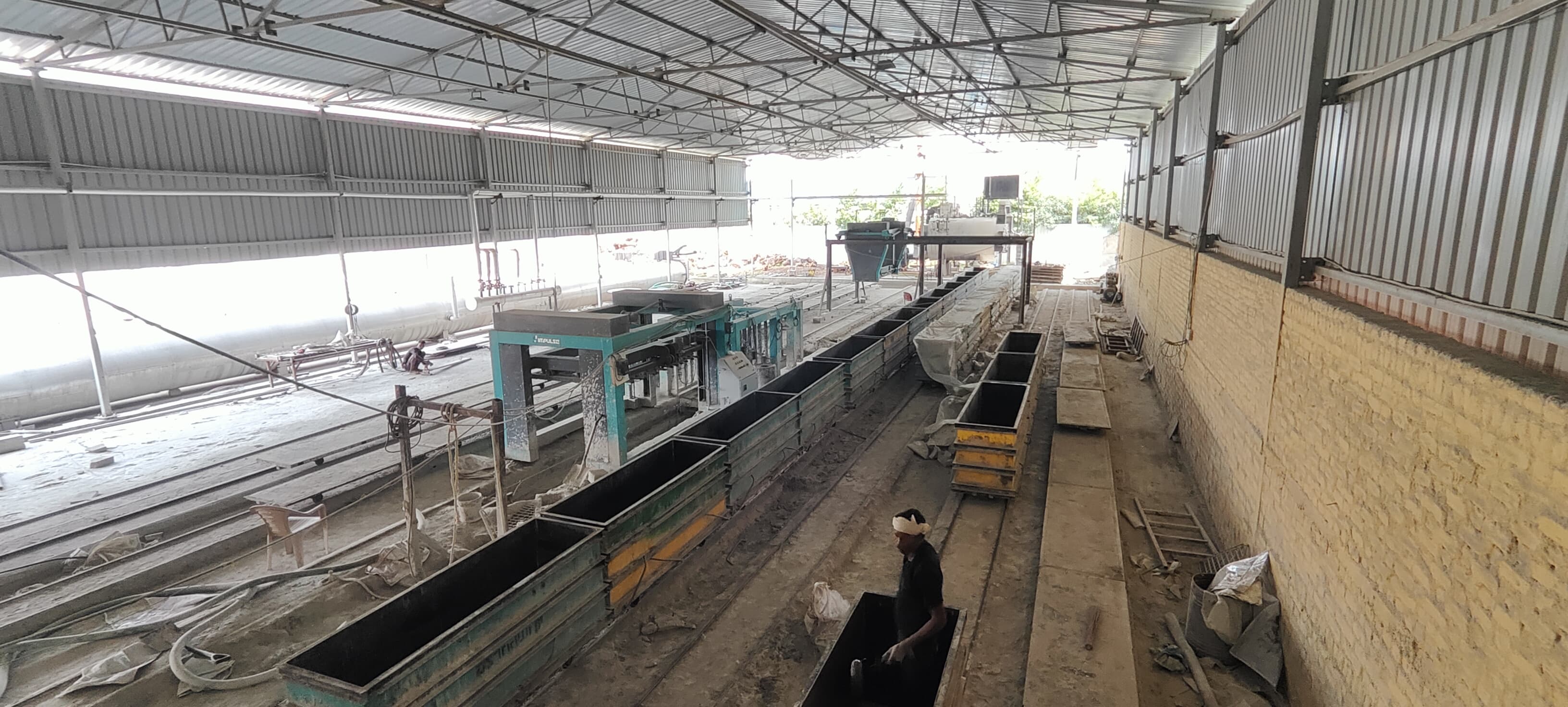  AAC BLOCK & FLYASH BRICK MANUFACTURING UNIT slider image
